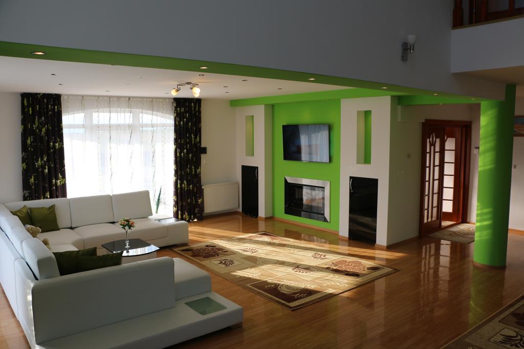 Sanderson Apartments Miercurea Ciuc Room photo